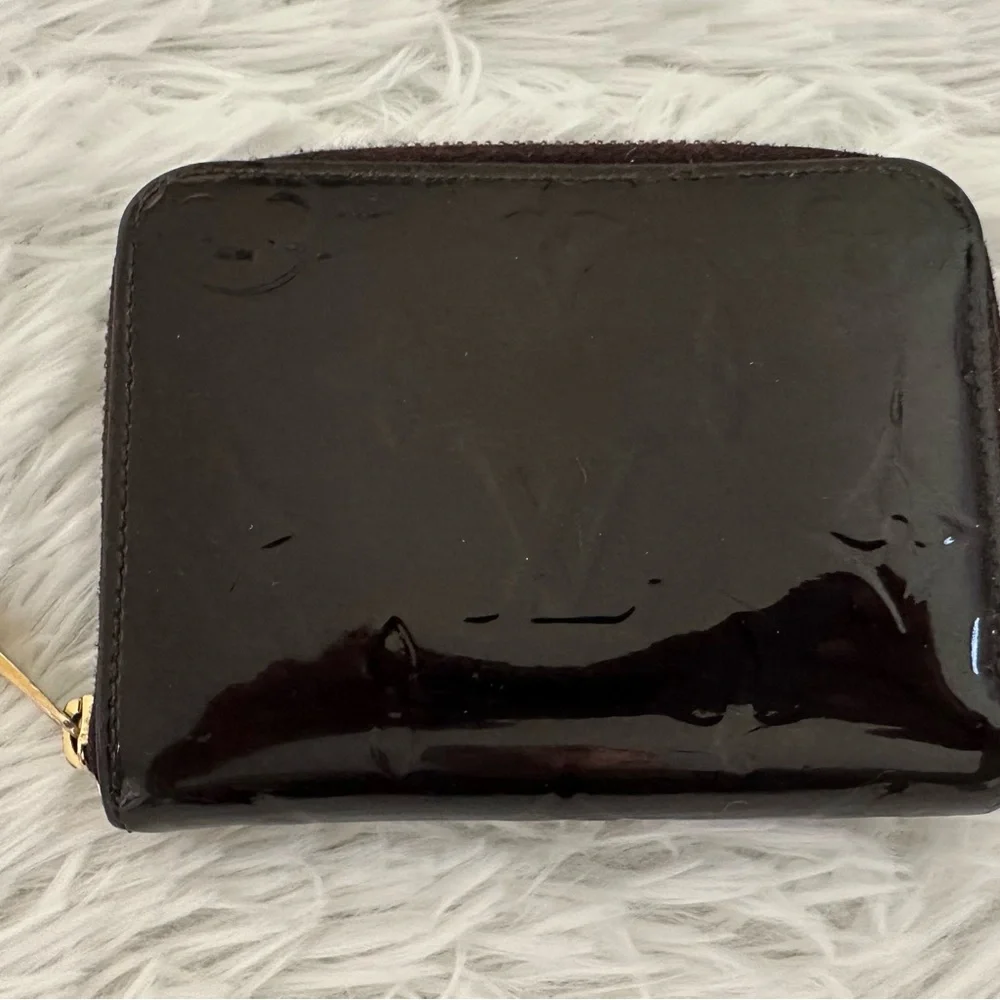 Louis Vuitton Vernis Amarante ZCP Zippy Coin Purse Wallet‎